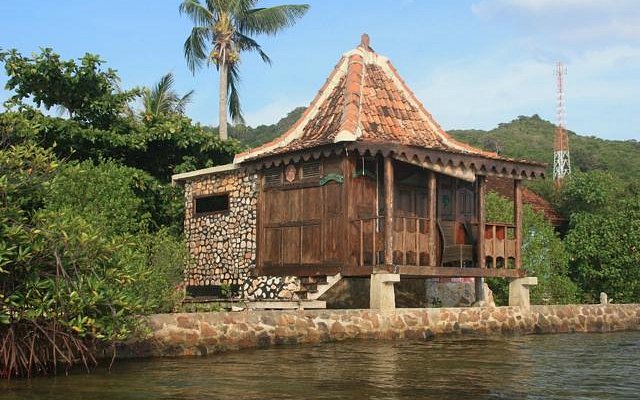 Omah Alchy Cottage & Resort Via Express Bahari